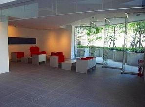 ライオンズ四谷タワーゲートのロビー|オシャレなロビー