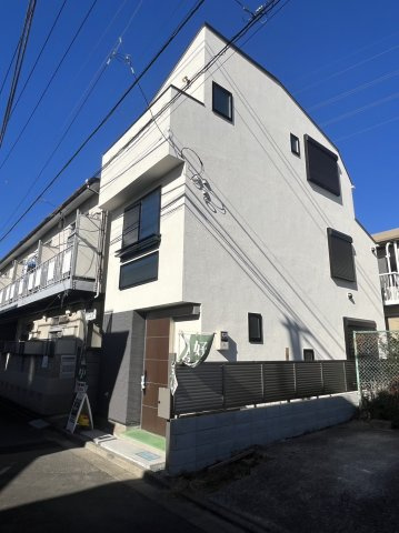 新築分譲住宅　三鷹市深大寺２丁目　クオリティアの外観