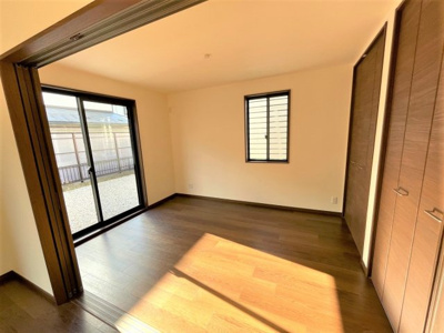 【洋室】 | 桑名市新西方５丁目 | １階洋室