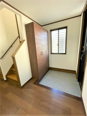 【玄関】 | 桑名市新西方５丁目