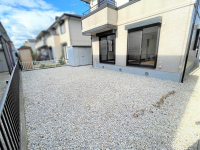 【庭】 | 桑名市新西方５丁目