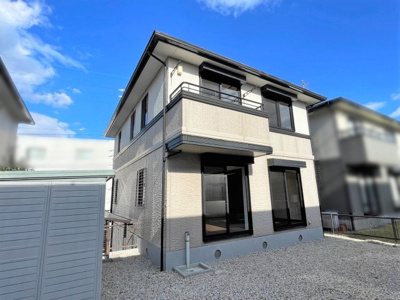 【外観】 | 桑名市新西方５丁目 | 大和ハウス施工の建物　リフォーム済で即入居可能