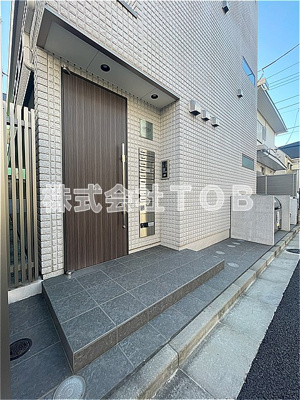 【エントランス】 | ラフィネ芦花公園A