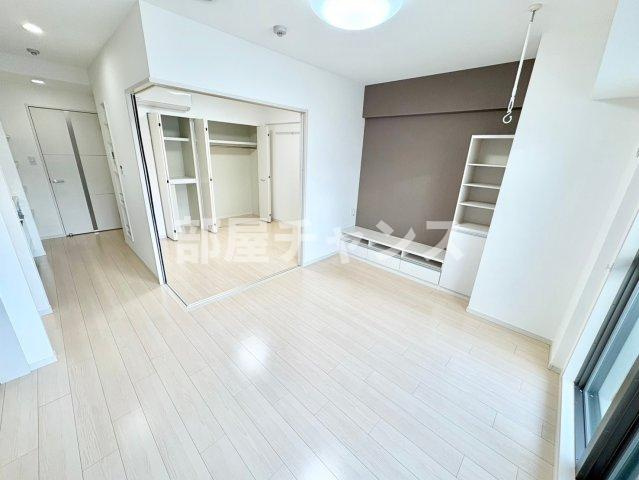 プレミアムコート新栄の居間・リビング