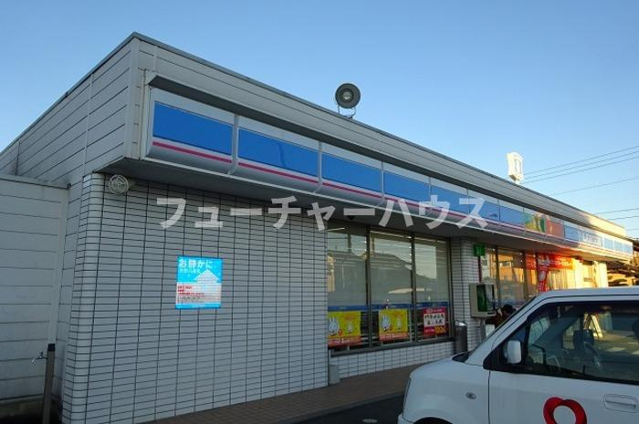 シュエット　ププレの周辺