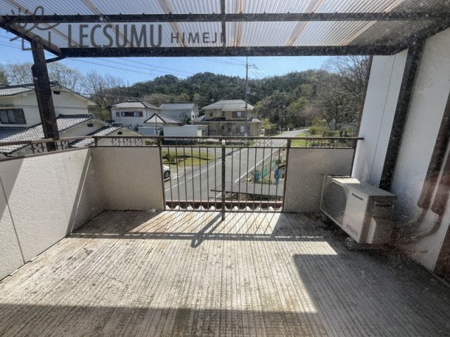 姫路市香寺町田野／中古戸建のバルコニー