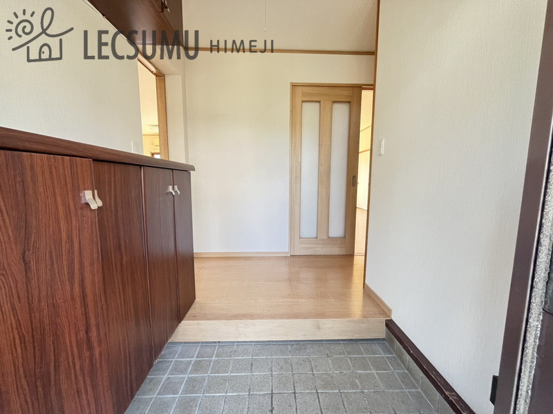 姫路市香寺町田野／中古戸建の玄関