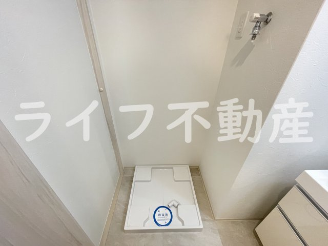 プレジオ布施ASIANの洗面所|ゆったりとスペースのある洗面所