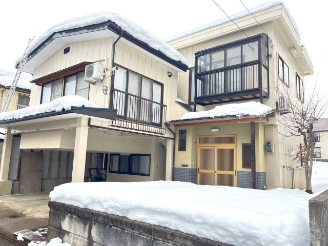 小千谷市上ノ山5丁目　中古住宅の画像
