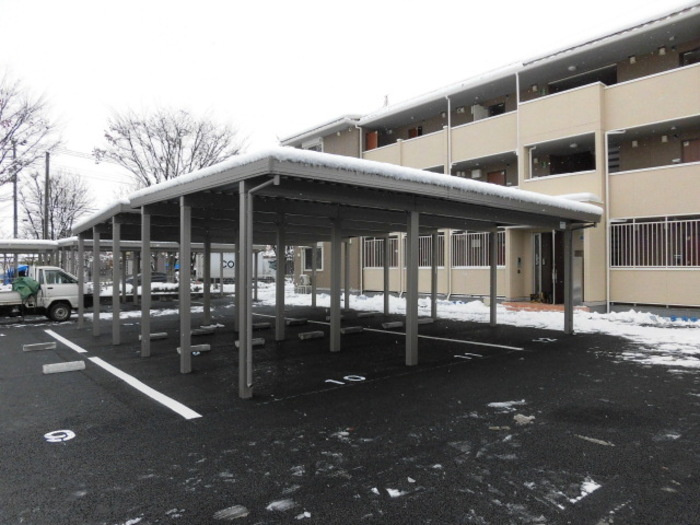 Ａ－ｒｏｏｍ寒河江の駐車場|屋根付き駐車場