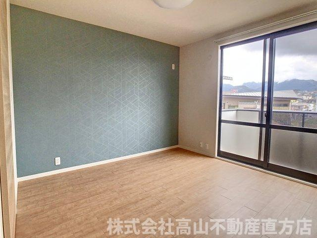 グリーンネストの洋室