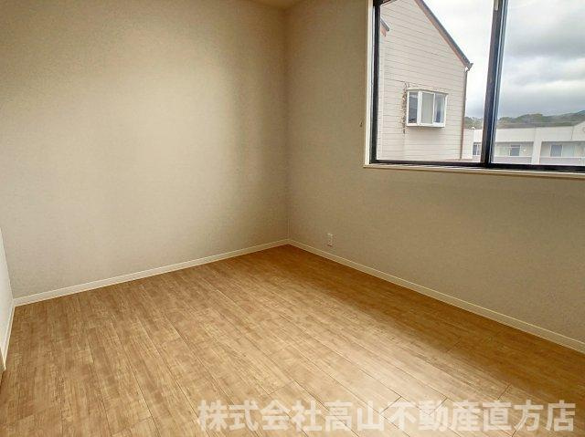 グリーンネストの洋室