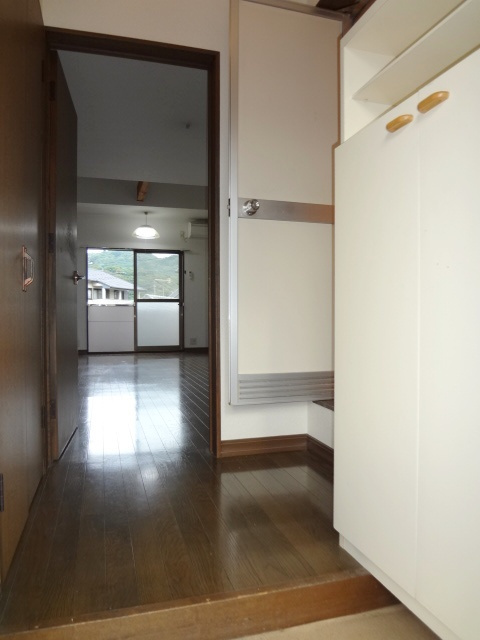 グレース御井の玄関|ゆったりとした玄関です