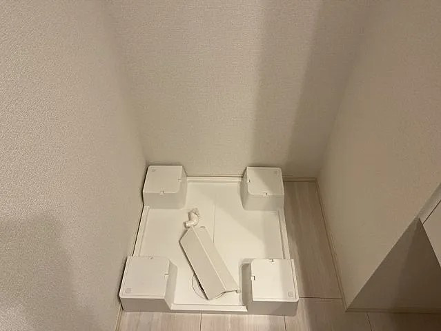 D-room灘北通の洗面所