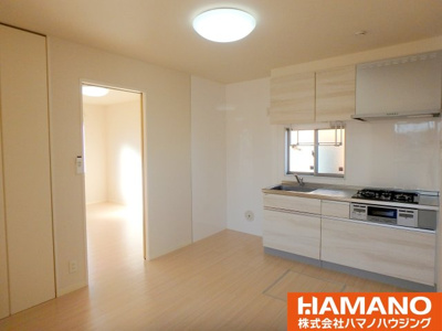 【キッチン】 | パストラルヒルズB | きれいなキッチンです