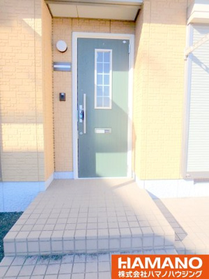 【玄関】 | パストラルヒルズB | 落ち着いた玄関です