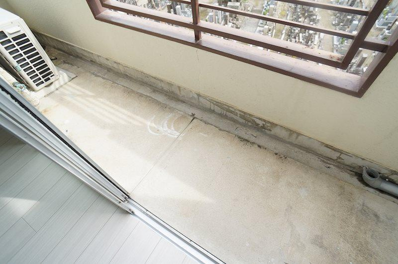 セブンスパークアパートメントのバルコニー