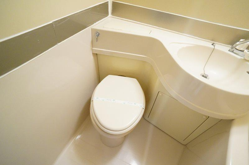 セブンスパークアパートメントのトイレ