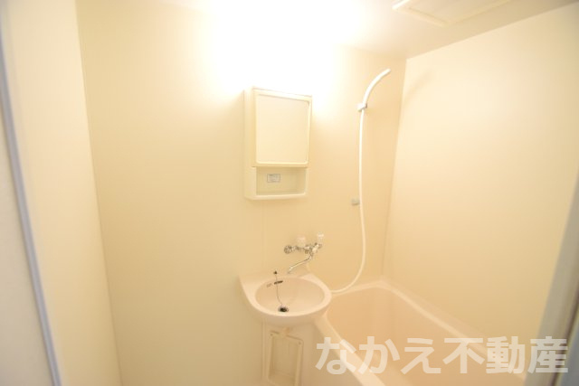 【洗面所】 | コンパクトで使いやすい洗面所
