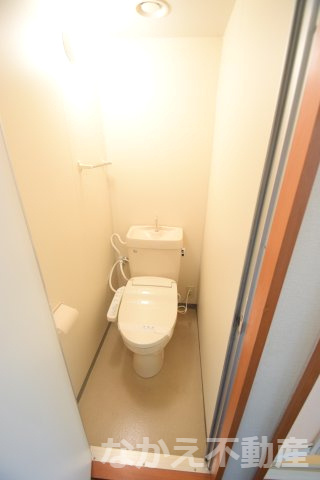 【トイレ】 | 落ち着いた色調のトイレです