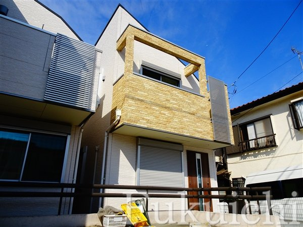 目黒区中根1丁目戸建の外観