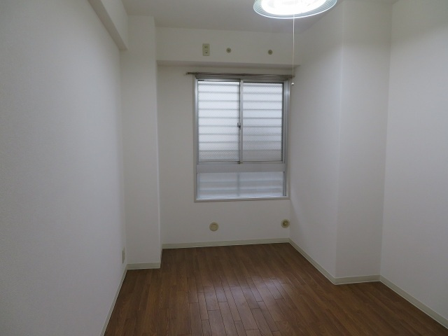 クレージュの寝室