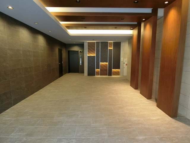 【ロビー】 | ＫＯＵＫＥＮ　ＢＬＤＧ．
