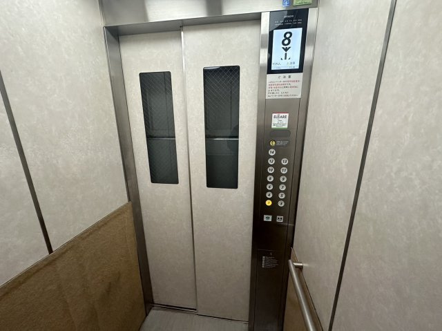 ライオンズマンション本町のその他共用部分|エレベーター