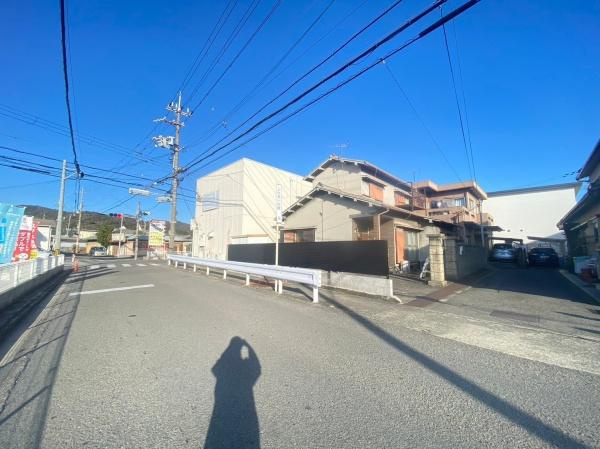 和歌山市木ノ本土地の前面道路含む現地写真