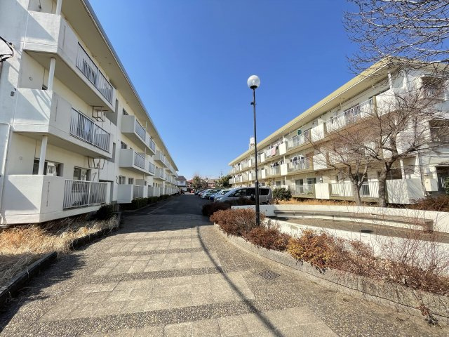 パークシティ白扇２号棟の駐車場