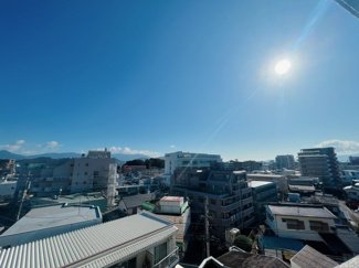 【展望】 | 目の前に遮る建物がないので眺望良好♪緑と青空、都心と自然が調和する景色を是非楽しんで下さい♪