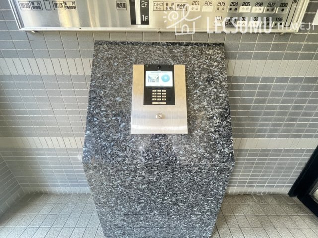 ライオンズマンション姫路西今宿のエントランス