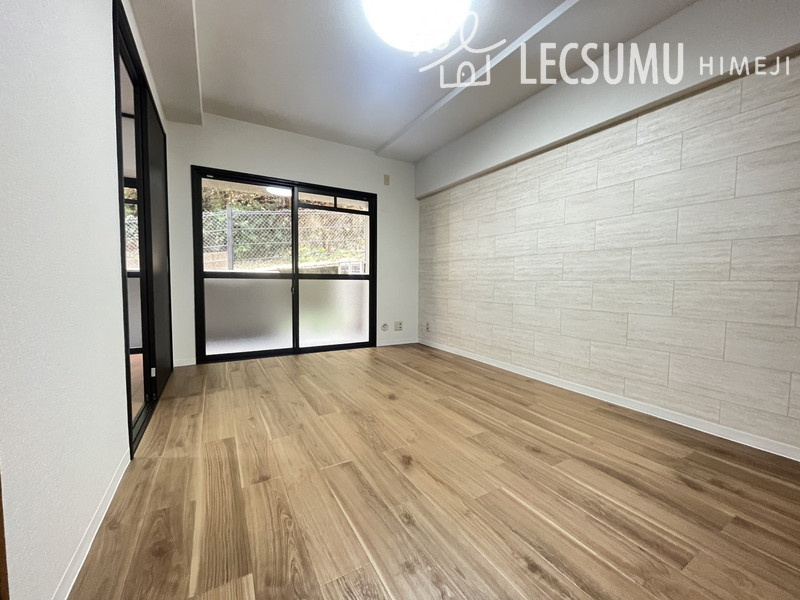 ライオンズマンション姫路西今宿の洋室