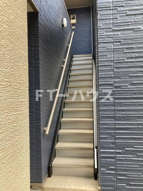 クレフラスト新検見川Ｂのバルコニー