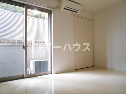 クレフラスト新検見川Ｂの居間・リビング