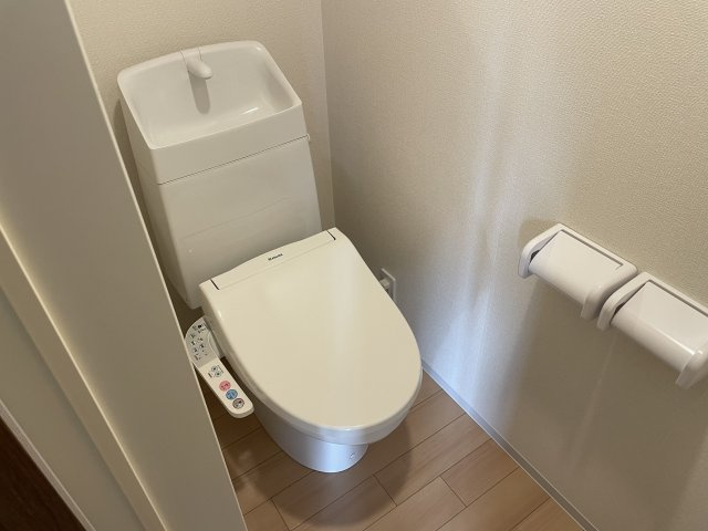 コントレイル糸引のトイレ