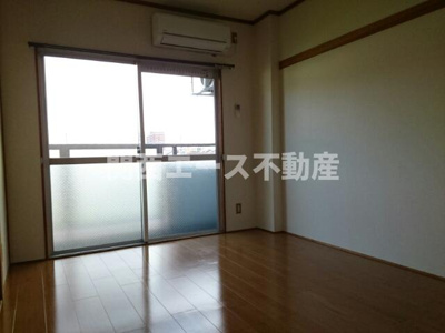 【寝室】 | ヴィラサンライズ