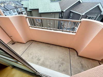 【バルコニー】 | ジャン・リール