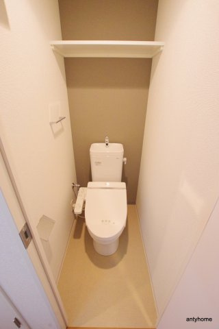 エスリード京橋グランツ　仲介手数料無料のトイレ
