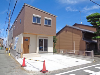 【外観】 | 松阪市川井町　建売分譲住宅Ｄ号棟 | パナソニックテクノストラクチャー工法の建売分譲住宅　Ｄ号棟