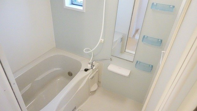 アイ　フリーデの浴室