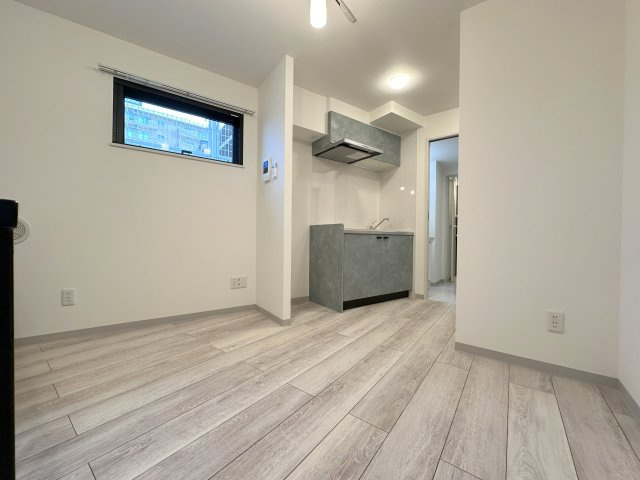 Norn Akabaneの居間・リビング