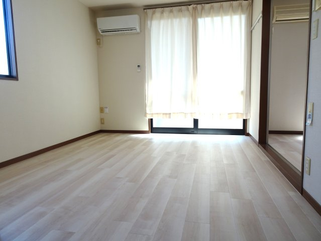 スカイ・コーポの内装