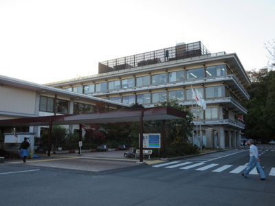 鎌倉市役所まで1600ｍ