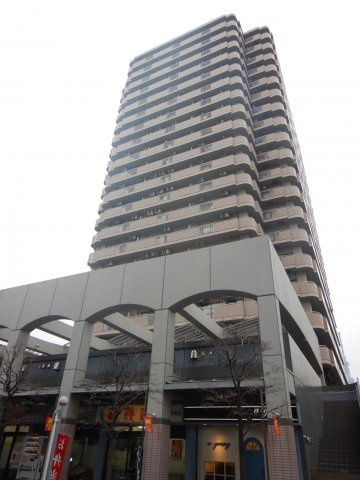 ツインタワー住利毛利館の外観
