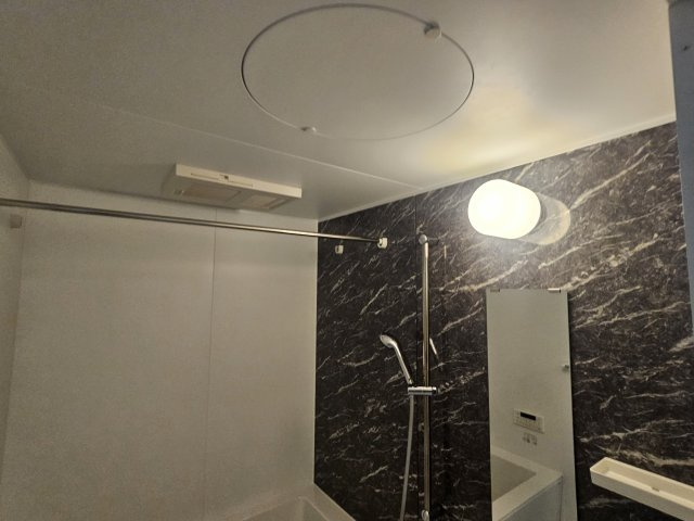 明石市林崎町２丁目のアパートの浴室