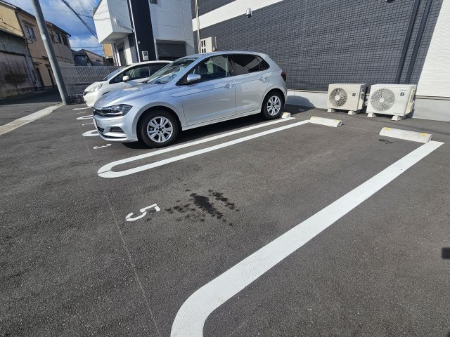 明石市林崎町２丁目のアパートの駐車場