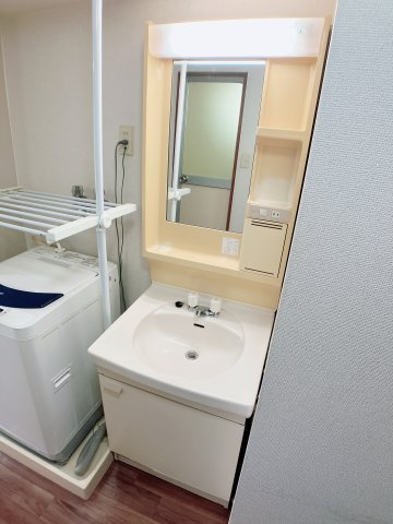 高根台ビレッジの独立洗面台