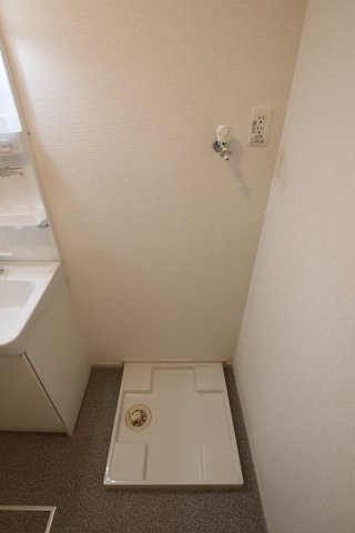【設備】 | クリスタルグランツ | 室内洗濯機置場