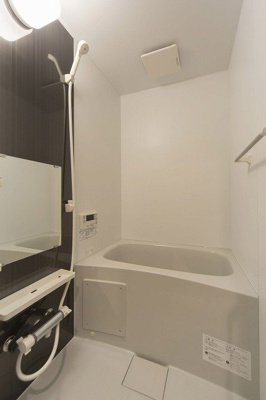 【浴室】 | メルヴェーユ唐原